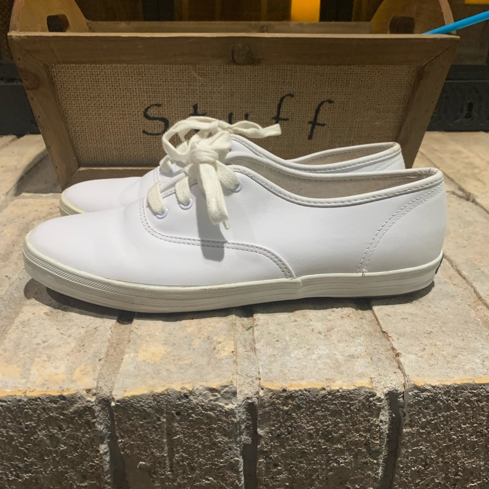 🤍✨ Keds white Leather Champion Originals lace-up classic sneakers